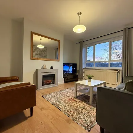 Modern 3Bed Flat Near Camden And London Centre Apartment